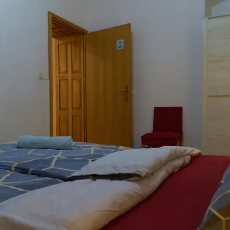 Appartement Epicenter *