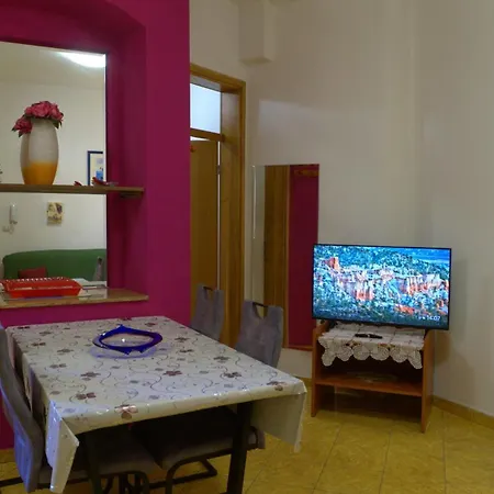 Appartement Epicenter *
