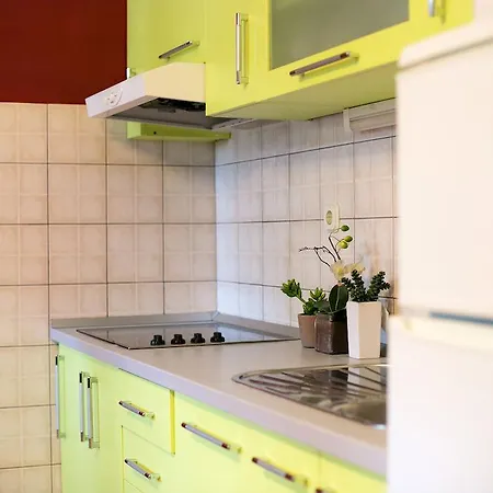 Epicenter Apartman *